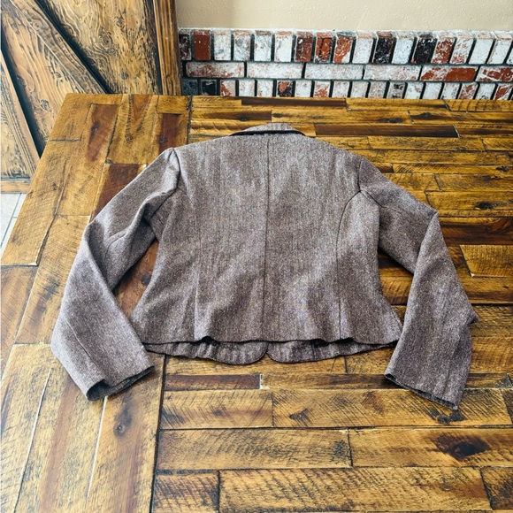Vintage-inspired Women's Tweed Blaze  Chic Brown Women's Blazer - Picture 8 of 8